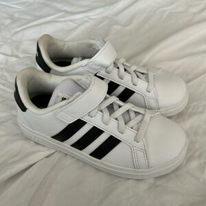Adidas Grand Court Shoes Size 12 Boys